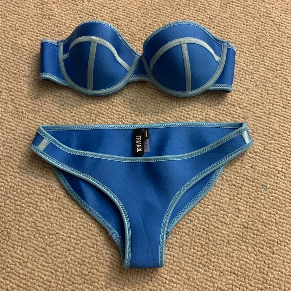 Triangl Bikini, Blue